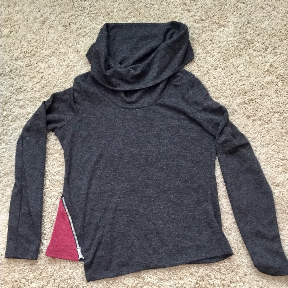 Patrizia Luca Milano sweater w/color block detail